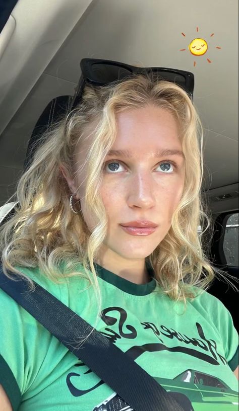 Julia Schlaepfer, Hair Inspo, Style Me, My Girl, A Woman, Celebrities, Hair