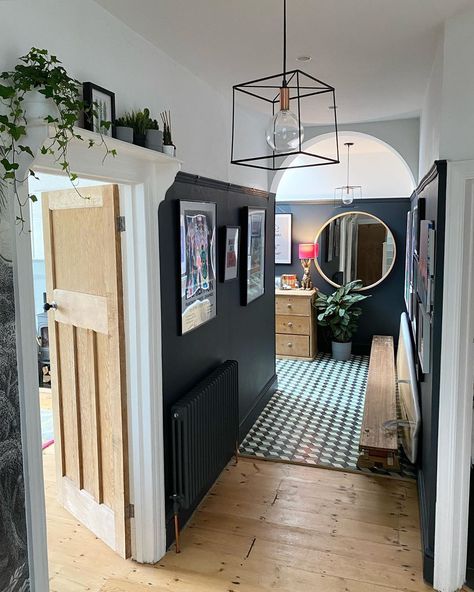 Greenhouse Makeover, Victorian Hallways, Two Tone Hallway, Scandi Hallway, Have A Great Saturday, Avocado On Toast, Decorating Rooms, Victorian Hallway, Front Hallway