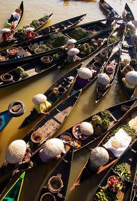 Fill Your Bucket, South Kalimantan, Floating Market, World Street, Traditional Market, East Indies, Lovely Eyes, Family Roots, Winter Vacation