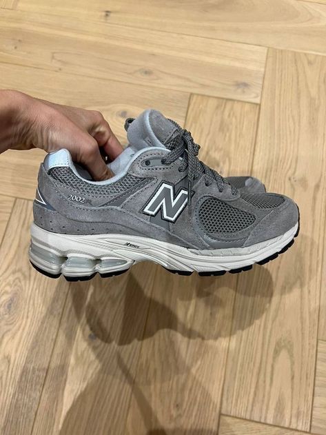 New Balance 933, Sepatu Nb, Grey New Balance Shoes, Gray New Balance, New Balance 2002, Nb Shoes, New Balance Dad Shoes, New Balance Outfit, New Balance 2002r