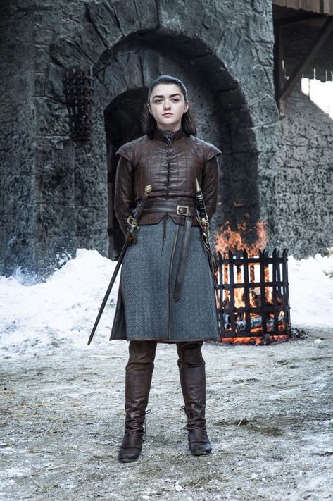 Arya Stark Costume, Arya Stark Cosplay, Ayra Stark, Game Of Thrones Instagram, Game Of Thrones Arya, Game Of Thrones Episodes, Got Costumes, Game Of Thrones Costumes, Warrior Costume