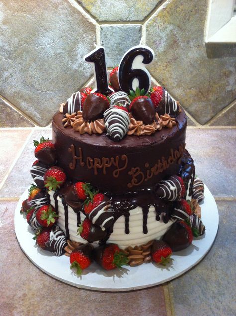 34+ Marvelous Picture of Strawberry Birthday Cakes - albanysinsanity.com Birthday Cake For Boyfriend, Strawberry Poke Cakes, Strawberry Birthday Cake, Cake For Boyfriend, Chocolate Birthday Cake, Birthday Cake With Photo, Sweet 16 Birthday Cake, Strawberry Birthday, 16 Cake