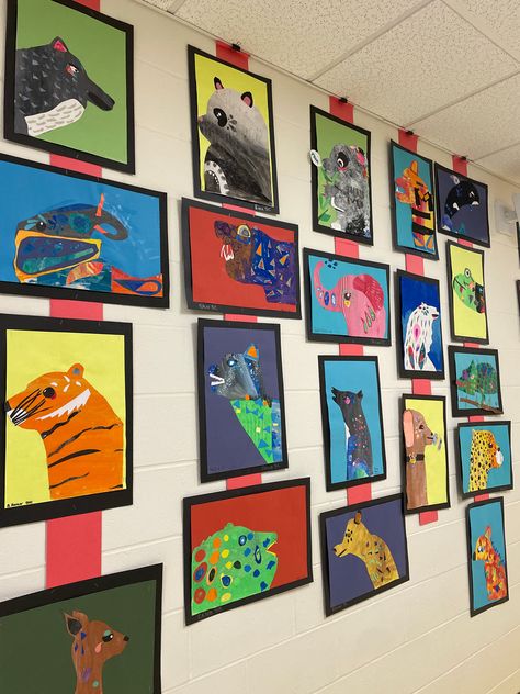 The BEST Way to Hang Student Art for an Art Show! – Art With Mrs. E Elementary Art Installation, Classroom Art Display, Art Room Doors, School Exhibition, Class Crafts, Art Unit, Installation Ideas, Wide Art, Elementary Art Rooms