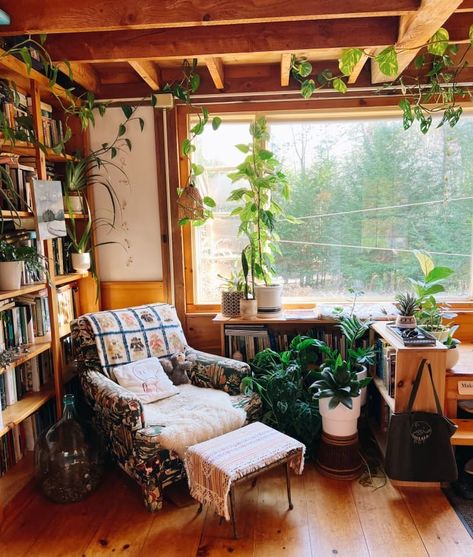 Cozy Maximalist 1963 A-Frame Cabin Photos | Apartment Therapy Cozy Living Rooms Maximalist, Maximalist Cabin, City Cottagecore, Cabin Photos, Cottagecore Room, Lots Of Plants, Cottagecore Home, Frame Cabin, Apartment Decoration