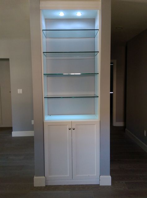 Tv Shelf Design, Modern Baseboards, Display Cabinet Modern, Garage Systems, Glass Shelves Kitchen, Cabinet Shelves, Metal Planter Boxes, Shelf Cabinet, Cabinet Glass