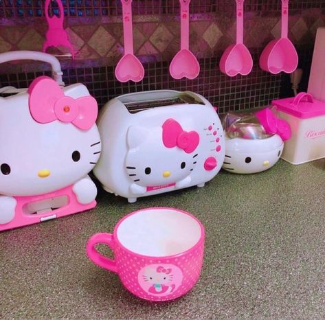 Hello Kitty Kitchen Decor, Hello Kitty Kitchen Appliances, Hello Kitty Furniture, Hello Kitty Appliances, Hello Kitty Room Decor, Hello Kitty Bedroom, Hello Kitty Kitchen, Y2k Hello Kitty, Hello Kitty Merchandise