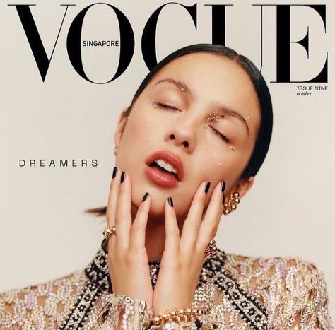 Olivia Rodrigo Vogue, Vogue Singapore, Vogue Photo, Vogue Magazine Covers, Vogue Beauty, Vogue Covers, Cosmic Girls, Vogue Magazine, A Magazine