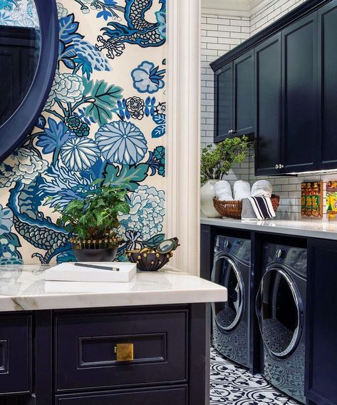 Elegant Laundry Room, Laundry Room Colors, Blue Laundry Rooms, Chiang Mai Dragon, White Laundry Rooms, Laundry Room Wallpaper, White Laundry, Mudroom Laundry Room, Wash And Fold