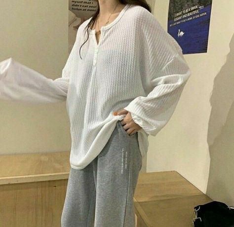 Korean Pajamas, Hannah Wells, Korean Fashion Work, Pajamas Aesthetic, Please Talk To Me, Cold Girl, A Burden, Fashion Top Outfits, Causual Outfits