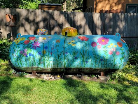 Lp Tank Painted, Propane Tank Art Ideas, Propane Tank Painting Ideas, Propane Tank Landscaping Ideas, Paint Propane Tank Ideas, Propane Tank Paint Ideas, Painted Propane Tanks Ideas, What To Do With Old Propane Tanks, How To Paint A Propane Tank