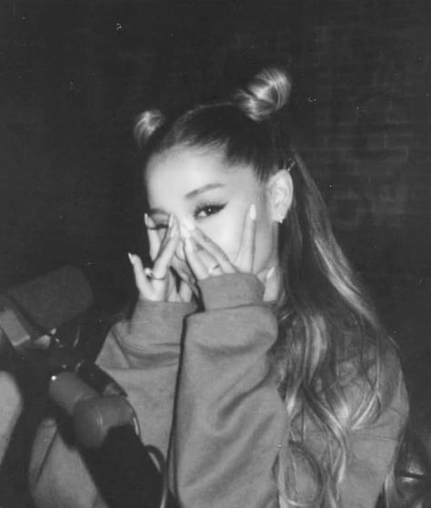 Ariana Grande Zach Sang, Ariana Grande Pfp, Ariana Grande Eras, Thank U Next Era, Ariana Grande Photos, Thank U Next, Ariana G, Eternal Sunshine, Ariana Grande