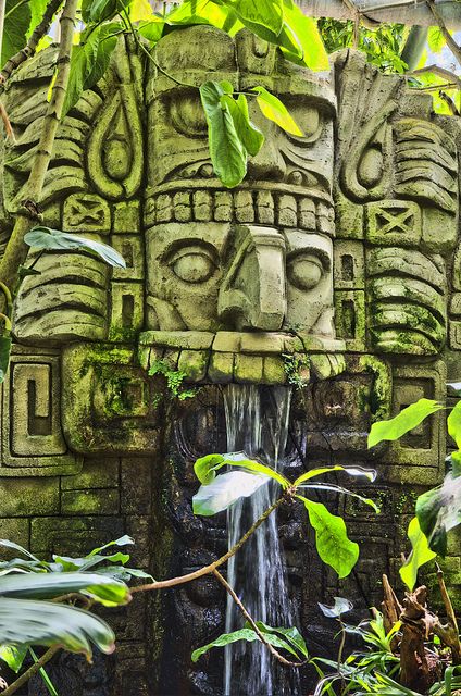 Jungle Temple, Mayan Art, Ancient Maya, Mayan Culture, Aztec Art, Mayan Ruins, Central American, Matte Painting, Japan Design