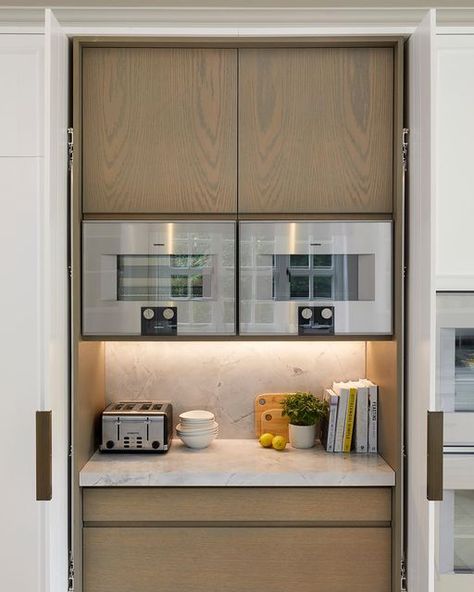 Mini Pantry Cabinet, Andrea Benedettini, Breakfast Pantry, Bar Buffet Cabinet, Inviting Kitchen, London Family, Buffet Cabinet, Pantry Cabinet, North London