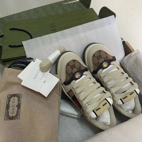 Gucci Screener Sneaker Gucci Screener, Gucci Sneaker, Sneakers Gucci, Italy Women, Gucci Sneakers, Gucci Shoes, Sneaker Shopping, In Italy, Gucci