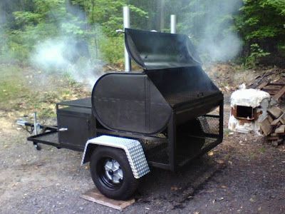 BBQ Pitbuilders: Best use of an fuel oil tank Pig Cooker, Build A Smoker, Pig Roaster, Custom Smokers, Custom Bbq Smokers, Smoker Designs, Bbq Smoker Trailer, Bbq Pit Smoker, Smoker Trailer