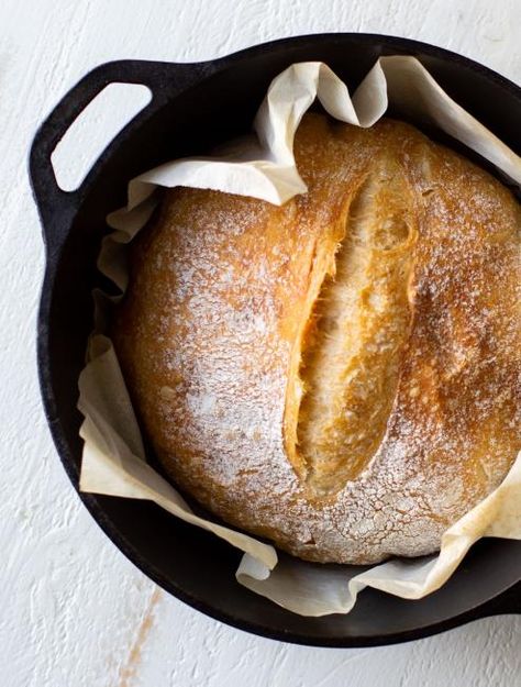 Bread In Cast Iron, Cast Iron Steak Oven, Cast Iron Bread Recipes, Cast Iron Bread Pan, Dutch Oven Recipes Cast Iron, Cast Iron Bread, Cast Iron Steak, Home Made Bread, Cast Iron Skillet Cooking