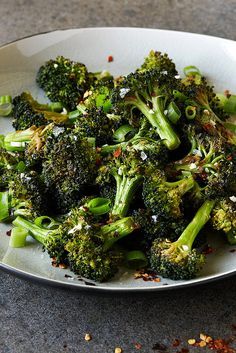 Spicy Roasted Broccoli, Spicy Garlic Broccoli, Sweetgreen Spicy Broccoli, Spicy Broccoli Salad, Spicy Broccoli Recipes, Spicy Vegetables, Broccoli Recipes Side Dish, Spicy Broccoli, Roasted Broccoli Recipe