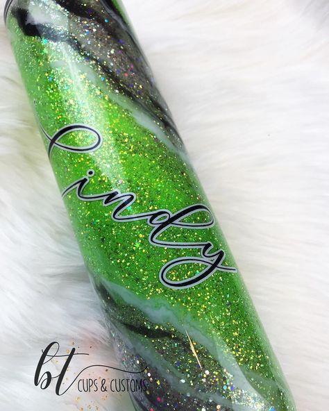 BT Cups and Customs on Instagram: “Loving this lime green set #glittertumblers #tumblers #glittertumbler #glittertumblersofinstagram #customtumbler #customtumblers…” Olive Green Tumbler Ideas, Green Tumblers Ideas, Olive Green Tumbler Cups, Lime Green Tumbler Ideas, Army Green Tumbler Cups, Lime Green Tumbler, Energy Drink Can, Custom Tumblers, Red Bull