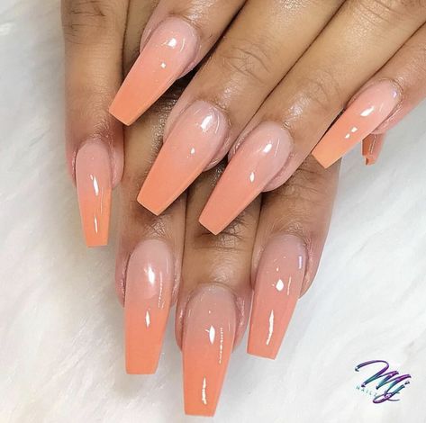 Peach Acrylic Nails, Orange Ombre Nails, Peach Nails, Ombre Acrylic Nails, Summer Acrylic Nails, Pink Acrylic, Orange Nails, Coffin Nails Designs, Manicure E Pedicure