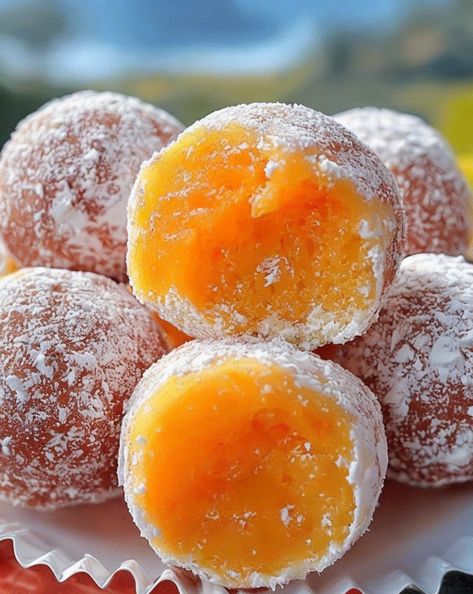 Indulge in these delicious Orange Creamsicle Truffles! Perfect combination of creamy white chocolate and refreshing citrus flavor. #orange #truffles #dessert #creamsicle #recipe Orange Cream Candy Recipe, Orange Creamsicle Truffles, Creamsicle Truffles, Candied Orange Slices, Easy Truffles, Cookie Deserts, Fruity Treats, Orange Food Coloring, Truffles Recipe