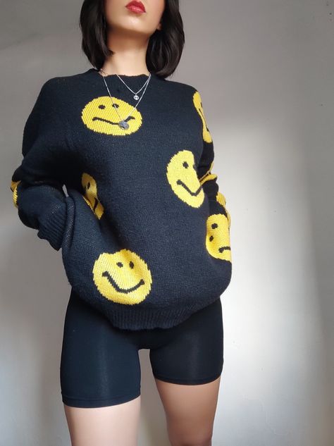 Smiley Face Clothing, Smile Aesthetic, Frowny Face, Smiley Smile, Face Aesthetic, Roblox Avatar, Aesthetic Outfits, Aesthetic Fashion, Black Hoodie