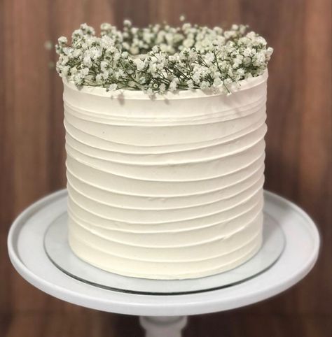 White Cake Engagement, Wedding Cake Single Tier, Plain Wedding Cake, Single Layer Wedding Cake, 1 Tier Wedding Cakes, Baby Dedication Cake, Comunion Cake, Dedication Cake, Small Birthday Cakes