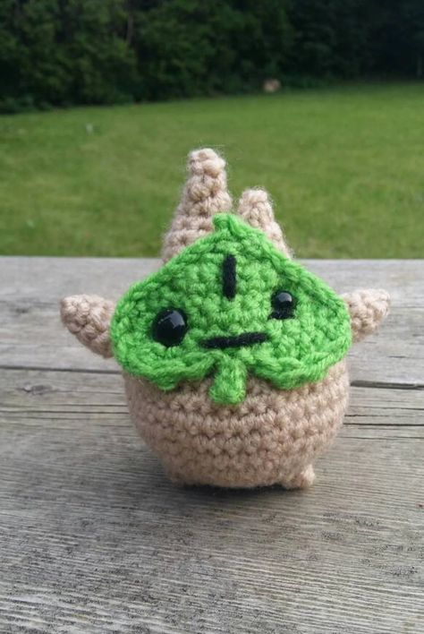 Makar Plush | Etsy Canada Diy Zelda Crafts, Zelda Crochet, Zelda Pattern, Zelda Diy, Pokemon Crochet Pattern, Crochet Store, Nerd Crafts, You Found Me, Crochet For Boys