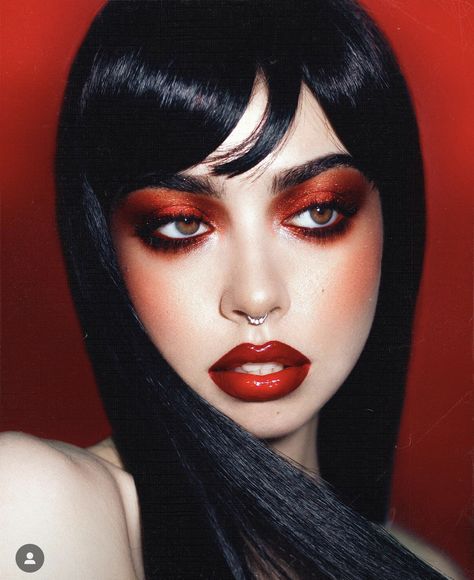 Juvias Place Culture 2 Looks, Red Face Makeup, Bold Eye Makeup Looks, Black And Red Makeup, Snow White Makeup, Edgy Makeup Looks, Makeup Faces, Ideas Maquillaje, Halloween Shoot