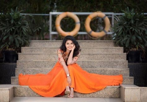 Frock Photos, Become A Model, Indian Wedding Photography Poses, Anupama Parameswaran, Indian Photoshoot, Stylish Photo Pose, Fashion Photography Poses, Photoshoot Dress, Portrait Photography Poses