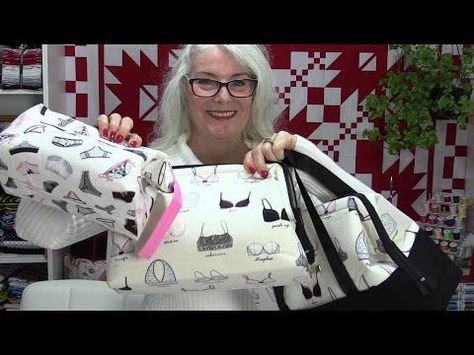 Retreat bag sewing video – Sew Modern Bags Emmaline Bags, Tutorial Ideas, Pouch Tutorial, Modern Bag, Trendy Sewing, Sewing Purses, Fashion Diy, Bag Patterns To Sew, Bags Tutorial