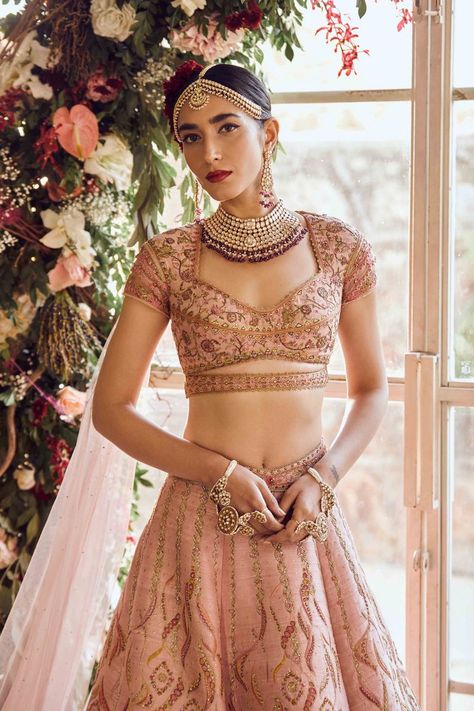 Sulakshana Monga, Blush Pink Lehenga, Yellow And Pink Flowers, Pastel Palettes, Makeup Logo Design, Short Blouse, Paisley Embroidery, Yellow Lehenga, Organza Lehenga