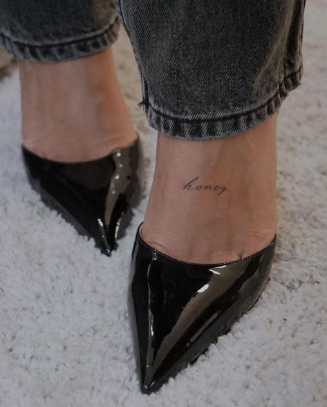 Honey Tattoo, Word Lettering, Heel Tattoos, Tiny Foot Tattoos, Small Words Tattoo, Small Foot Tattoos, Unique Small Tattoo, Foot Tattoos For Women, Lettering Tattoo