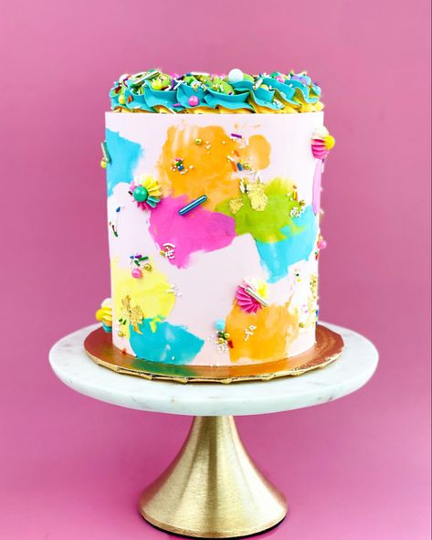 Birthday Cake Ideas 6 Year, Kidz Bop Birthday Party Cake, Birthday Cake Bright Colors, Bright Colored Birthday Cake, Neon Cake Ideas, Neon Party Cake, 80s Birthday Cake, Glo Party, Bright Birthday Cakes