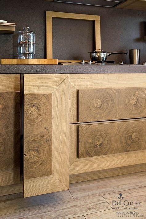 Amazing Woodworking, Oak Kitchen, Italian Kitchen, Kitchen Room Design, Kitchen Furniture Design, Woodworking Furniture, Ikea Kitchen, Furniture Details, Furniture Inspiration