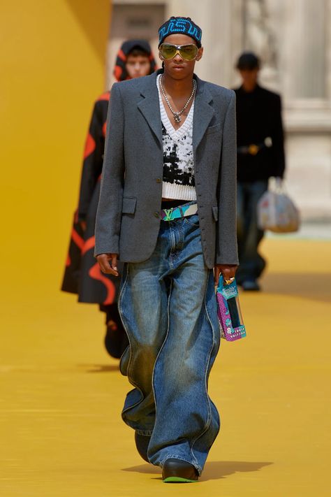 Redefining Menswear: 10 Trends from the Spring 2023 Season | Vogue Kendrick Lamar, Louis Vuitton Men, Spring 2023, Mens Spring, Mens Fashion Trends, Paris Fashion, Runway Fashion, Paris Fashion Week, High Fashion