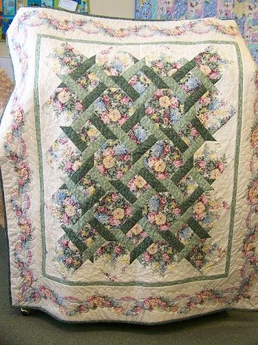 Colchas Quilting, Shabby Chic Quilts, Watercolor Quilt, Bear Quilts, Quilt Square Patterns, Flower Quilts, Country Quilts, Patchwork Quilt Patterns, Floral Quilt