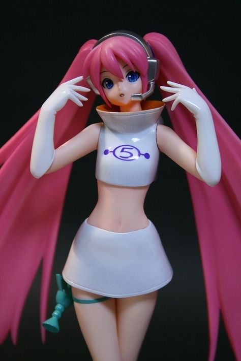 Space Channel 5, Space Channel, Piskel Art, Figure Reference, Photographie Portrait Inspiration, Anime Figurines, Figure Poses, Anime Dolls, Pose Reference Photo