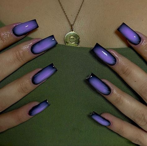 Black And Purple Nails, Cosmic Nails, Mail Inspo, Dark Purple Nails, Aura Nails, Purple Acrylic Nails, Magic Nails, Purple Nail, Makijaż Smokey Eye