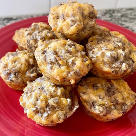 Favorite Egg Free Breakfast & Brunch Recipes - Safely Delish Sausage And Cheese Muffins, Sausage Breakfast Muffins, Eggless Breakfast, Sausage Mushroom, Gluten Free Sausage, Egg Free Breakfast, Dairy Free Breakfasts, Eggless Recipes, Egg Free Recipes