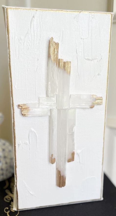 Abstract Cross Paintings On Canvas, Textured Cross Painting, Christian Abstract Art, Cross Canvas Paintings, Cross Art Painting, Broken Glass Crafts, Drywall Art, Glass Art Projects, Cross Art