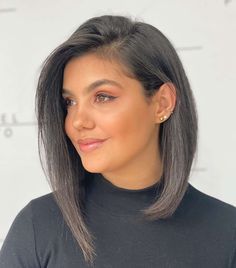 27 Cute Lob Haircut Ideas - 2021's Best Lob Haircuts Cute Lob Haircut, Long Lob Haircut, Lob Haircut Straight, Angled Lob, Lob Haircuts, Asymmetrical Bob Haircuts, Asymmetrical Haircut, Long Bob Haircuts, Lob Hairstyle