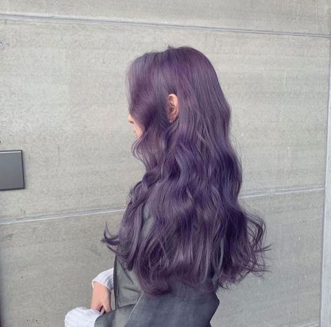 Hair Color Streaks, Lavender Hair, Hair Dye Ideas, Pretty Hair Color, Dye My Hair, Hair Dye Colors, Cool Hair, Hair Inspiration Color, Cut My Hair