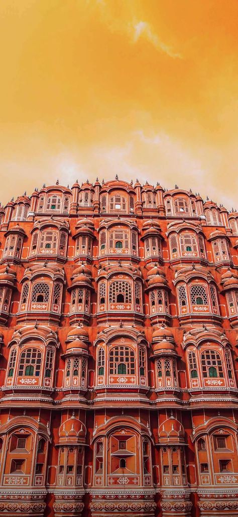 Hawa Mahal Jaipur, Hawa Mahal, Blur Photography, Pink City, Wallpaper Gallery, Unique Wallpaper, Rajasthan India, Tourist Places, Jaipur Rajasthan