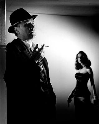 Film Noir Photography, Noir Photography, Film Thriller, Classic Film Noir, Noir Aesthetic, Noir Detective, Noir Movie, Fritz Lang, Diane Arbus