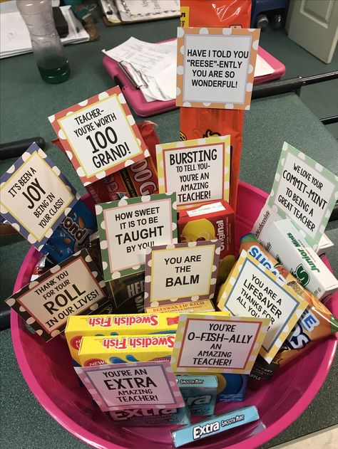 Great diy for teachers! Teacher Baskets Ideas, Teacher Gift Baskets Ideas, 50th Birthday Ideas For Teacher, Teacher Graduation Gift Ideas, Cheap Teacher Appreciation Ideas, Gift Basket Ideas For Teachers, Teacher Birthday Ideas, Cheap Teacher Appreciation Gifts, Classroom Birthday Gifts