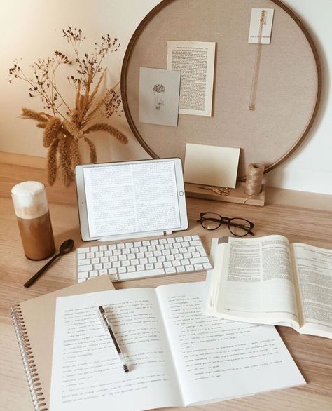 Brown Aestethic, Study Aestethic, Coffee Study, Desk Inspiration, School Organization Notes, Study Board, Studying Life, Academic Motivation, Study Aesthetic