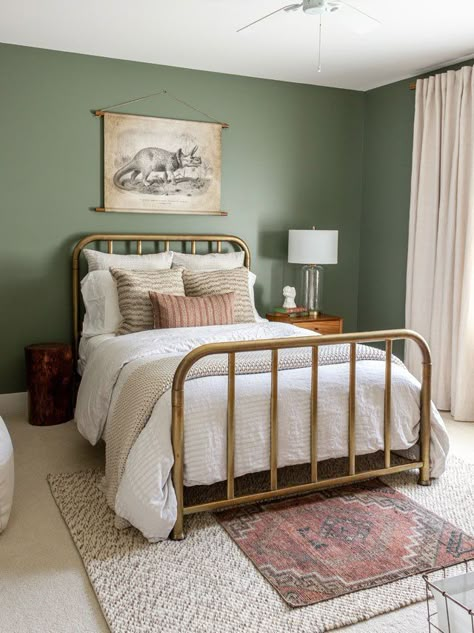 Modern Vintage Boys Bedroom – One Room Challenge – Week 8 - Hamilton Park Home Vintage Boys Bedrooms, Modern Vintage Bedrooms, Green Bedroom Walls, Green Bedroom Decor, Target Inspired Home Decor, Dinosaur Room, Sage Green Bedroom, Casa Vintage, Green Bedroom