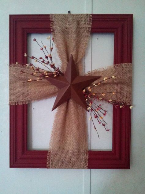 Christmas Old Window Decor, Burlap Cross On Frame, Fall Frames Ideas, Christmas Crafts With Picture Frames, Christmas Frame Decor, Picture Frame Christmas Crafts, Christmas Picture Frame Crafts, Crafts With Picture Frames, Diy Picture Frames Ideas Creative