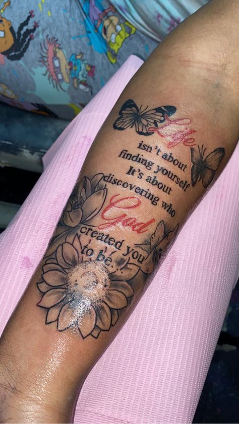 Tattoo Ideas Female Meaningful Arm Sleeve, Cute Tattoos For Women Forearm, Tattoos On Small Arms, Sleeve Tattoos With Quotes, Arm Sleeve Tattoo Ideas Female, Tattoo Ideas Female Top Of Arm, Female Stomach Tattoos Writing, Forearm Tattoos Black Women, Life Isn't About Finding Yourself Tattoo