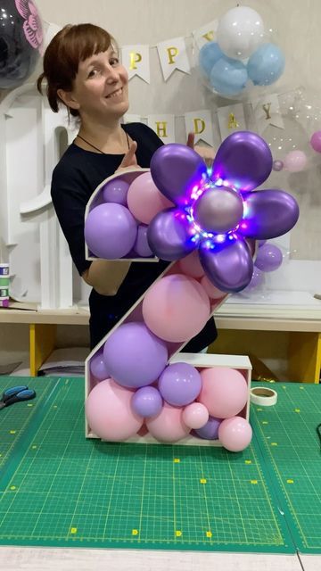 Balloon Decorations Diy Tutorials, Lilac Balloons, Diy Crafts To Do At Home, Party Balloons Diy, Balloon Bouquet Diy, How To Make Balloon, Simple Birthday Decorations, Balloon Crafts, Diy Balloon Decorations